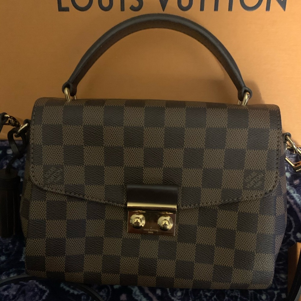 LV cross body and card holder. Brand new - Picture 3 of 7